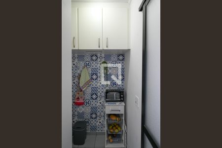 Apartamento à venda com 74m², 3 quartos e 1 vagaÁrea de Serviço