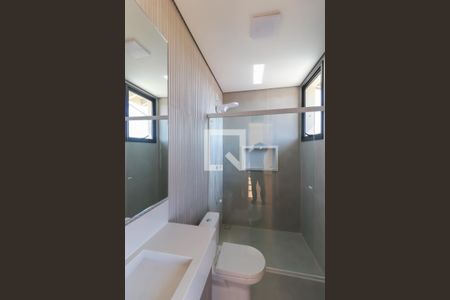 Casa de condomínio à venda com 370m², 4 quartos e 3 vagas Casa de condomínio à venda com 370m², 4 quartos e 3 vagasSuíte