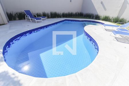 Casa de condomínio à venda com 370m², 4 quartos e 3 vagas Casa de condomínio à venda com 370m², 4 quartos e 3 vagasQuintal