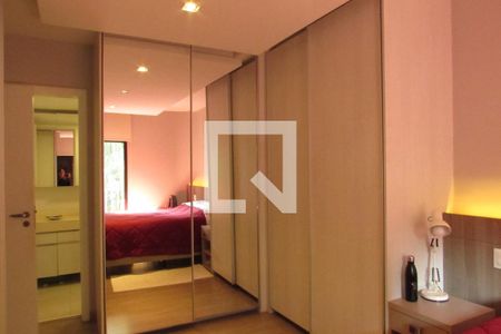 Apartamento à venda com 180m², 3 quartos e 3 vagasSuíte 1