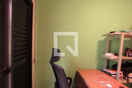 Apartamento à venda com 180m², 3 quartos e 3 vagasSuíte 2