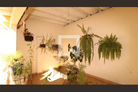 Casa à venda com 200m², 4 quartos e 4 vagasÁrea de Serviço