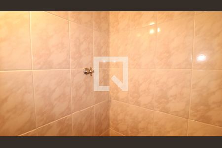 Casa à venda com 200m², 4 quartos e 4 vagasBanheiro 2