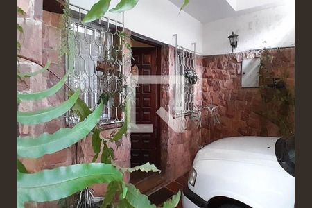 Casa à venda com 250m², 4 quartos e 2 vagas