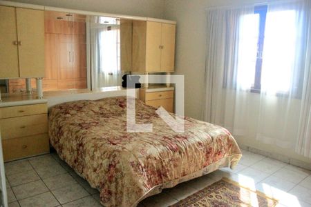 Casa à venda com 175m², 3 quartos e 2 vagasQuarto 1