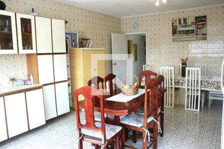 Casa à venda com 175m², 3 quartos e 2 vagasCozinha