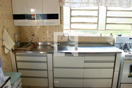 Casa à venda com 175m², 3 quartos e 2 vagasCozinha