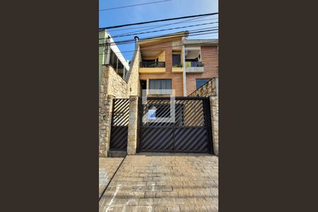 Casa à venda com 271m², 3 quartos e 5 vagasFachada