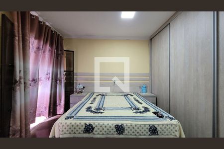 Casa à venda com 271m², 3 quartos e 5 vagasQuarto 2