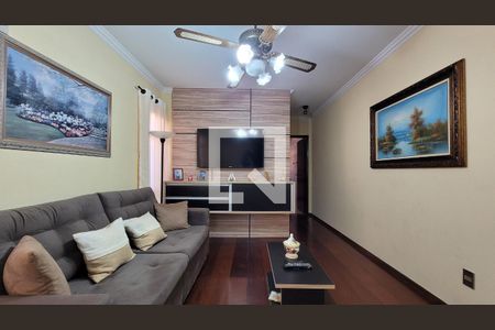 Casa à venda com 271m², 3 quartos e 5 vagasSala