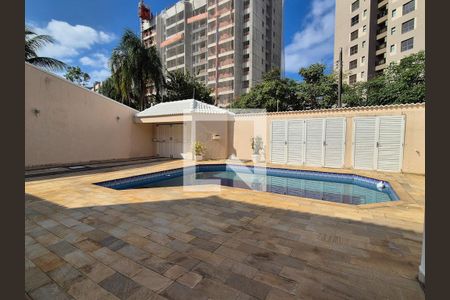 Casa à venda com 650m², 3 quartos e 10 vagasÁrea externa