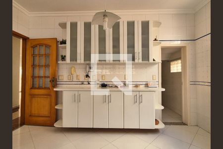 Casa à venda com 650m², 3 quartos e 10 vagasCozinha