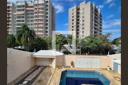 Casa à venda com 650m², 3 quartos e 10 vagasSuíte 2 - varanda