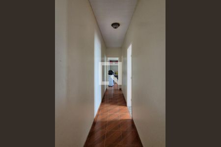 Casa à venda com 650m², 3 quartos e 10 vagasCorredor