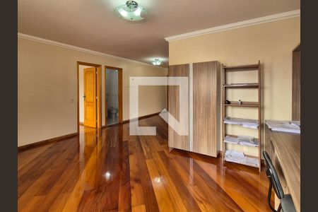 Casa à venda com 650m², 3 quartos e 10 vagasHall