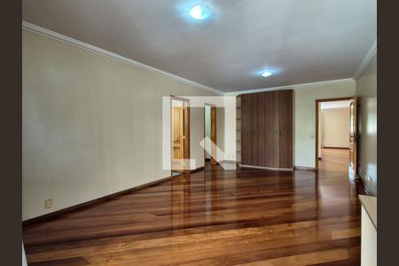 Casa à venda com 650m², 3 quartos e 10 vagasSuite 1