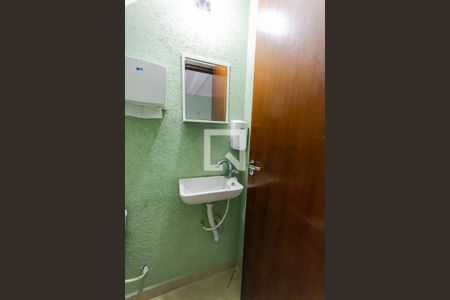 Casa à venda com 300m², 3 quartos e 8 vagas Casa à venda com 300m², 3 quartos e 8 vagasLavabo
