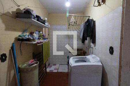 Casa à venda com 125m², 3 quartos e 2 vagas Casa à venda com 125m², 3 quartos e 2 vagasÁrea de Serviço