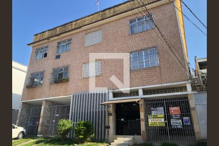 Apartamento à venda com 100m², 4 quartos e 1 vagaFachada