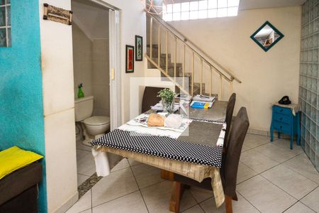 Sala de Jantar de casa para alugar com 4 quartos, 114m² em Vila Margarida, São Paulo