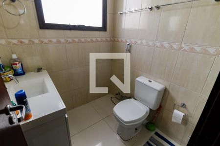 Apartamento à venda com 127m², 3 quartos e 3 vagas Apartamento à venda com 127m², 3 quartos e 3 vagasBanheiro Corredor