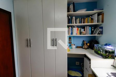 Apartamento à venda com 127m², 3 quartos e 3 vagas Apartamento à venda com 127m², 3 quartos e 3 vagasQuarto 1 - Armários