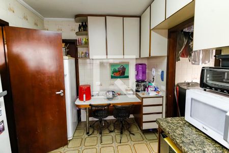 Apartamento à venda com 127m², 3 quartos e 3 vagas Apartamento à venda com 127m², 3 quartos e 3 vagasCozinha - Armários