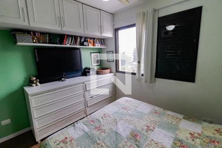 Apartamento à venda com 127m², 3 quartos e 3 vagas Apartamento à venda com 127m², 3 quartos e 3 vagasSuíte