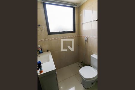 Apartamento à venda com 127m², 3 quartos e 3 vagas Apartamento à venda com 127m², 3 quartos e 3 vagasBanheiro Corredor