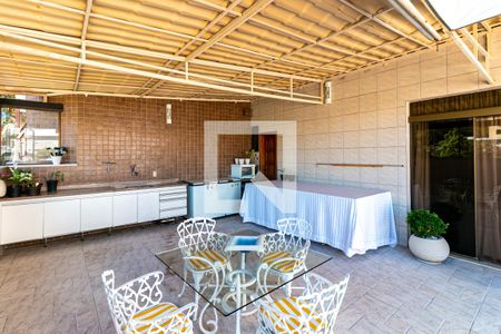 Apartamento à venda com 336m², 4 quartos e 3 vagasCobertura