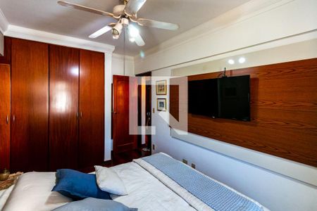 Apartamento à venda com 336m², 4 quartos e 3 vagasQuarto 4