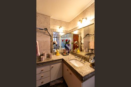 Apartamento à venda com 336m², 4 quartos e 3 vagasQuarto 3