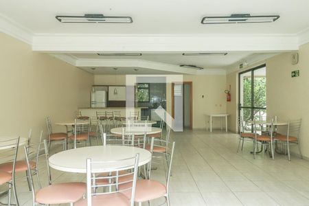 Apartamento à venda com 73m², 3 quartos e 1 vaga Apartamento à venda com 73m², 3 quartos e 1 vagaÁrea comum - Salão de festas