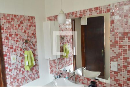 Casa de condomínio à venda com 174m², 3 quartos e 1 vaga Casa de condomínio à venda com 174m², 3 quartos e 1 vagaBanheiro 1