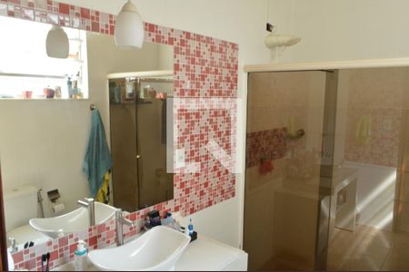 Casa de condomínio à venda com 174m², 3 quartos e 1 vaga Casa de condomínio à venda com 174m², 3 quartos e 1 vagaBanheiro 1