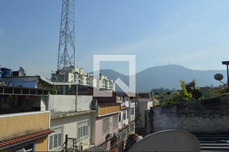Casa de condomínio à venda com 174m², 3 quartos e 1 vaga Casa de condomínio à venda com 174m², 3 quartos e 1 vagaVista do Terraço
