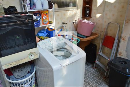 Casa de condomínio à venda com 174m², 3 quartos e 1 vaga Casa de condomínio à venda com 174m², 3 quartos e 1 vagaÁrea de Serviço