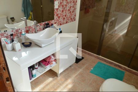 Casa de condomínio à venda com 174m², 3 quartos e 1 vaga Casa de condomínio à venda com 174m², 3 quartos e 1 vagaBanheiro 1