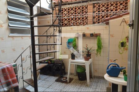 Casa de condomínio à venda com 174m², 3 quartos e 1 vaga Casa de condomínio à venda com 174m², 3 quartos e 1 vagaÁrea de Serviço