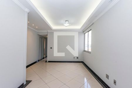 Sala de apartamento para alugar com 3 quartos, 70m² em Padre Eustáquio, Belo Horizonte