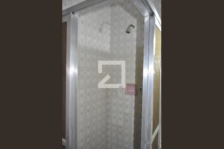 Apartamento à venda com 74m², 2 quartos e sem vagaBanheiro