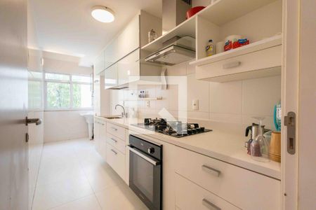 Apartamento à venda com 101m², 2 quartos e 2 vagas Apartamento à venda com 101m², 2 quartos e 2 vagasCozinha