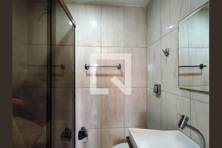 Apartamento à venda com 55m², 2 quartos e 1 vagaBanheiro Corredor