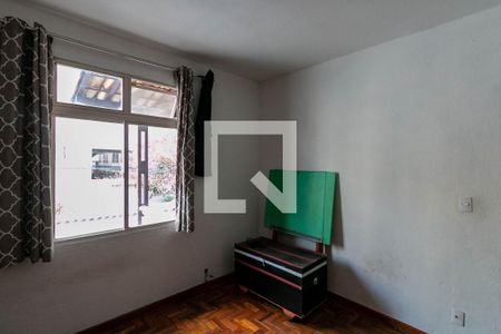 Casa à venda com 360m², 4 quartos e 6 vagasedícula