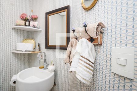 Apartamento para alugar com 240m², 4 quartos e 4 vagas Apartamento para alugar com 240m², 4 quartos e 4 vagasLavabo