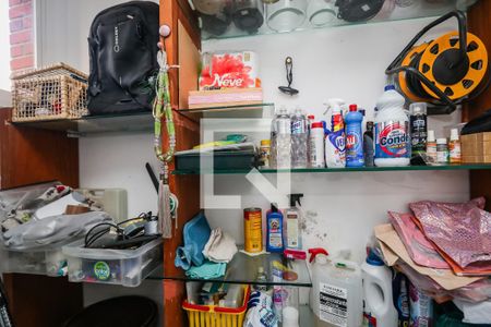 Apartamento para alugar com 240m², 4 quartos e 4 vagas Apartamento para alugar com 240m², 4 quartos e 4 vagasQuarto de Serviço