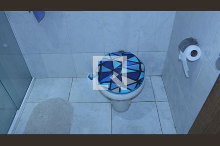 Casa à venda com 150m², 3 quartos e 2 vagasBanheiro - Casa 2