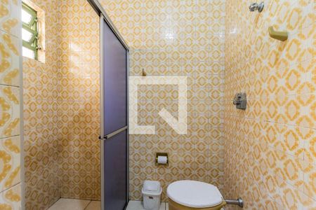 Casa à venda com 250m², 3 quartos e 2 vagasBanheiro da Suite