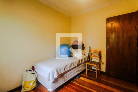 Casa à venda com 120m², 3 quartos e 2 vagas Casa à venda com 120m², 3 quartos e 2 vagasQuarto 3