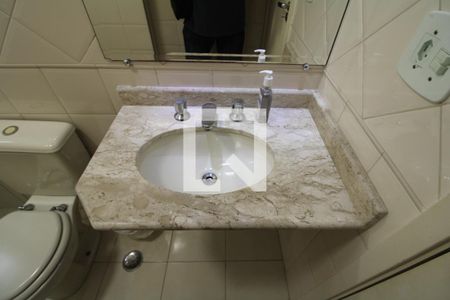 Apartamento à venda com 69m², 3 quartos e 2 vagasBanheiro 2